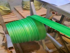 草石隔离带的构造和特性: